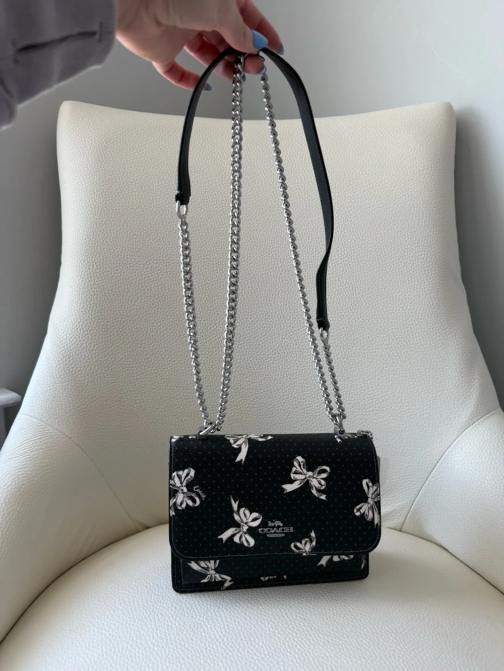 Coach Mini Klare Black Bow Print Chain Crossbody Bag - NWOT - Picture 2 of 10